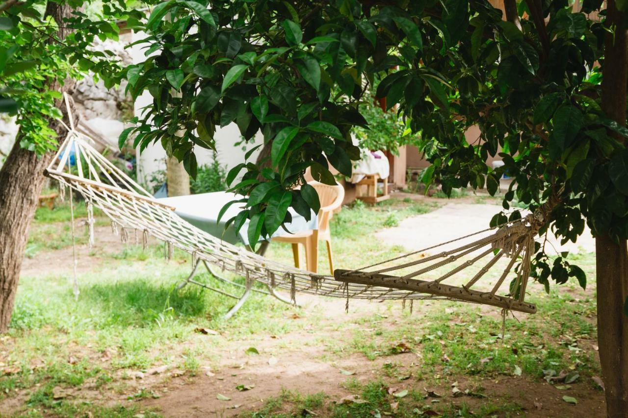 Village Garden Pansiyon Antalya Exteriör bild